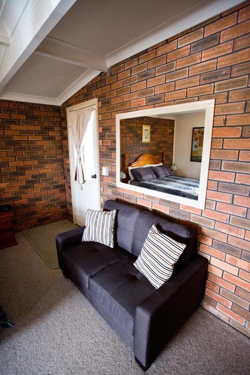 Walkabout Motel Rutherglen Room photo